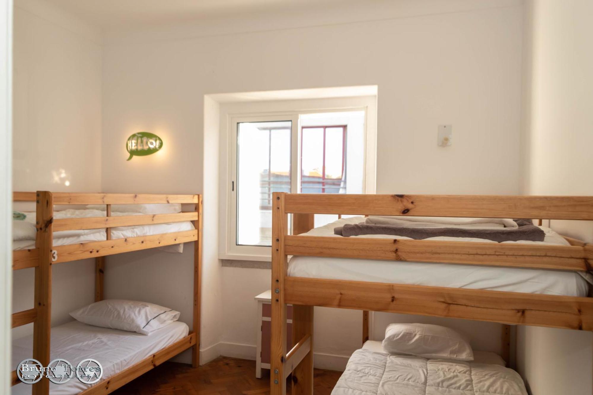The Shed Surf Lodge كوستا دا كاباريكا المظهر الخارجي الصورة